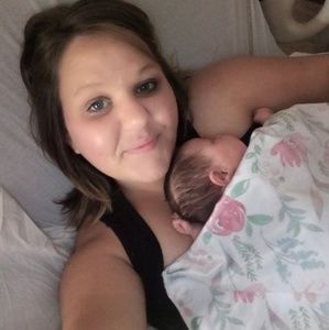 Meet your Posher, Alaina